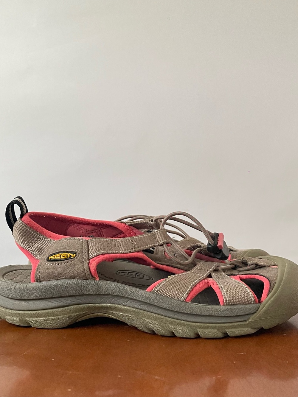 KEEN Venice H2 Multi-Strap Sandals | US 9